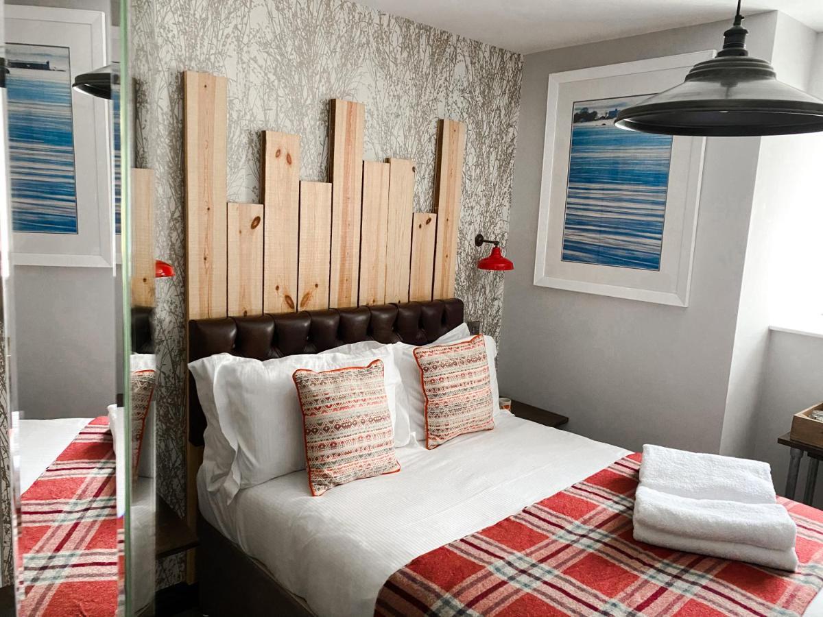 Helen Browning'S Royal Oak Otel Swindon Dış mekan fotoğraf